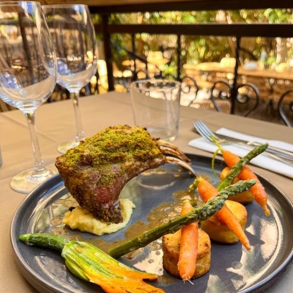 Le restaurant - Café Paradis - Saint-Raphaël - manger a SAINT-RAPHAEL